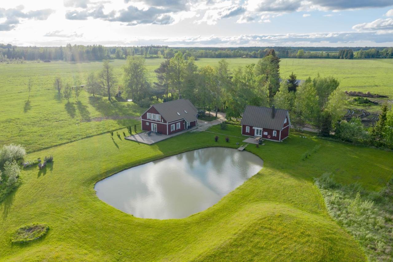 Ponka Guesthouse Jõesuu Exteriör bild